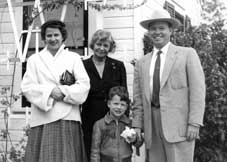Scott in 1954 with parents and grandmother (photo by JRW) 