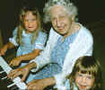 MaMa with Wendy and Christie in Bellingham August 1976