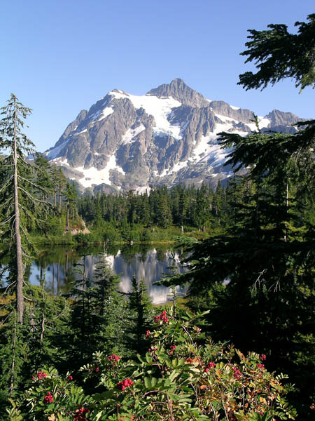 Mt. Shuksan and Picture Lake 9/13/2007